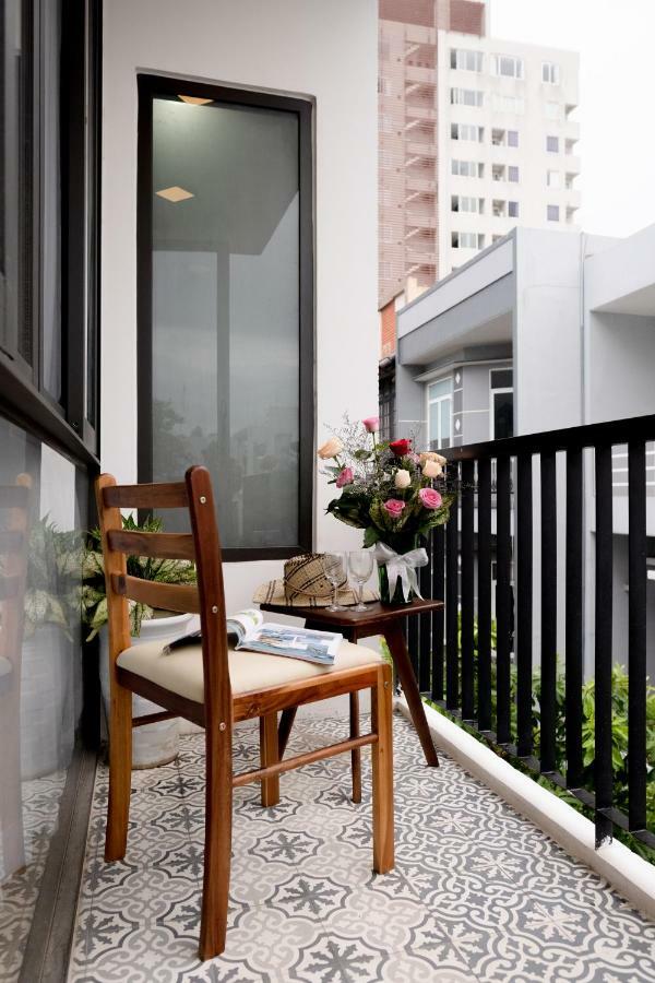 Carol Homestay Da Nang Beach 2 Buitenkant foto